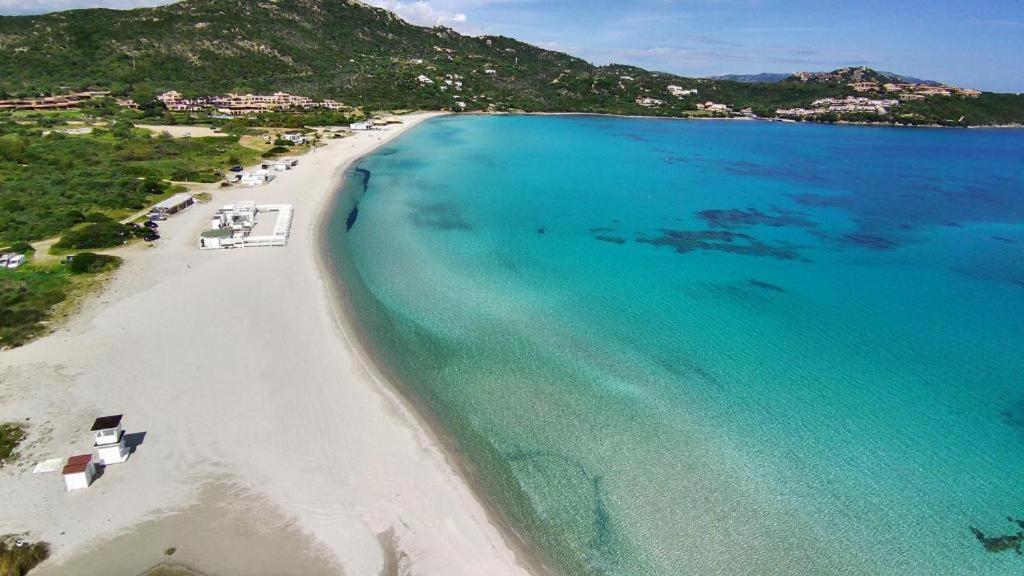 Appartamento Cala Reale, Piano Terra Marinella  Exteriör bild