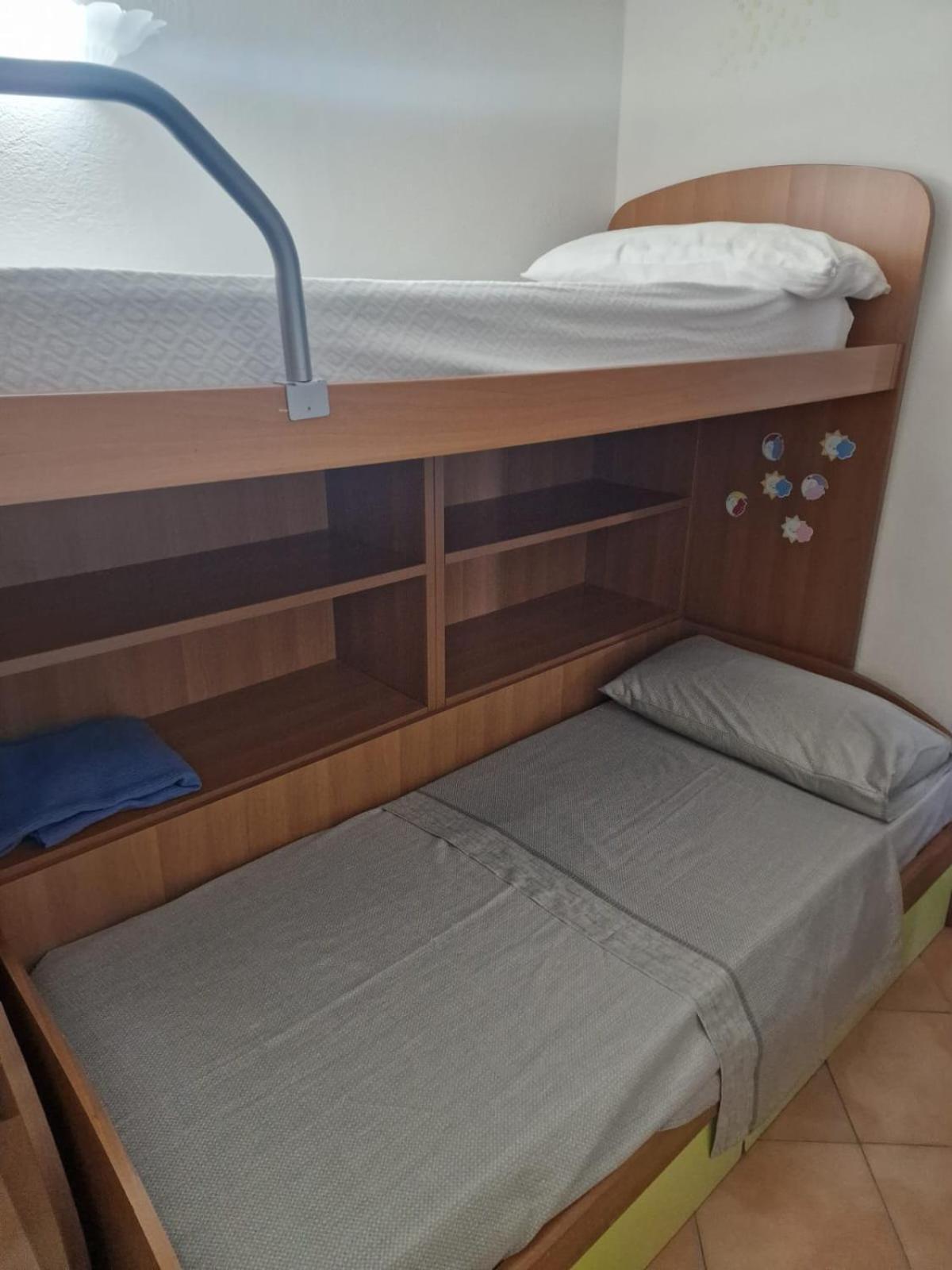 Appartamento Cala Reale, Piano Terra Marinella  Exteriör bild